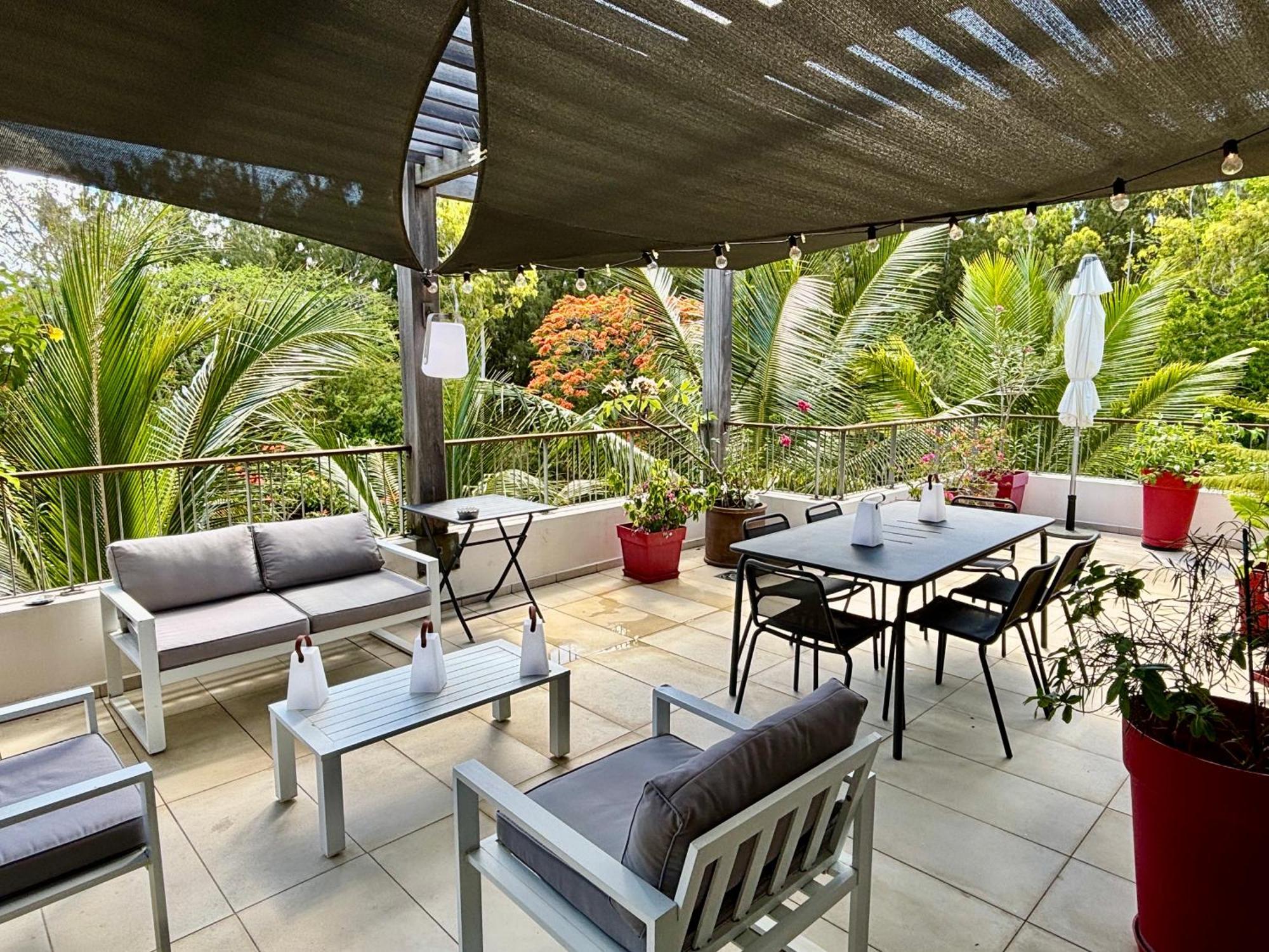 Mont Choisy Le Parc By Pam Golding Apartment ภายนอก รูปภาพ
